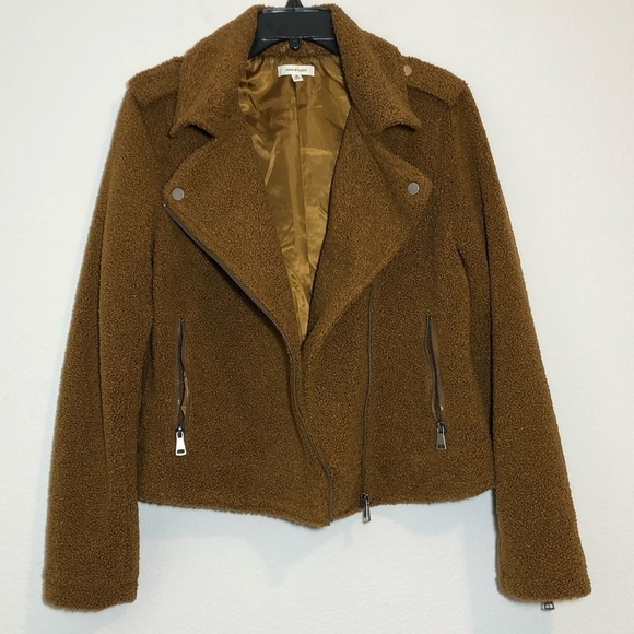 MAX STUDIO Faux Fur Cozy Asymmetrical Moto Zipper Jacket in Cognac size M - Picture 9 of 13
